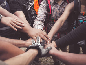 Networking & Collaboration: Your Entrepreneurial Power Moves (Without the Awkward Small Talk)
