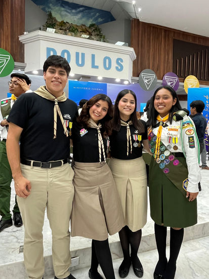 "Investidura Medallones"