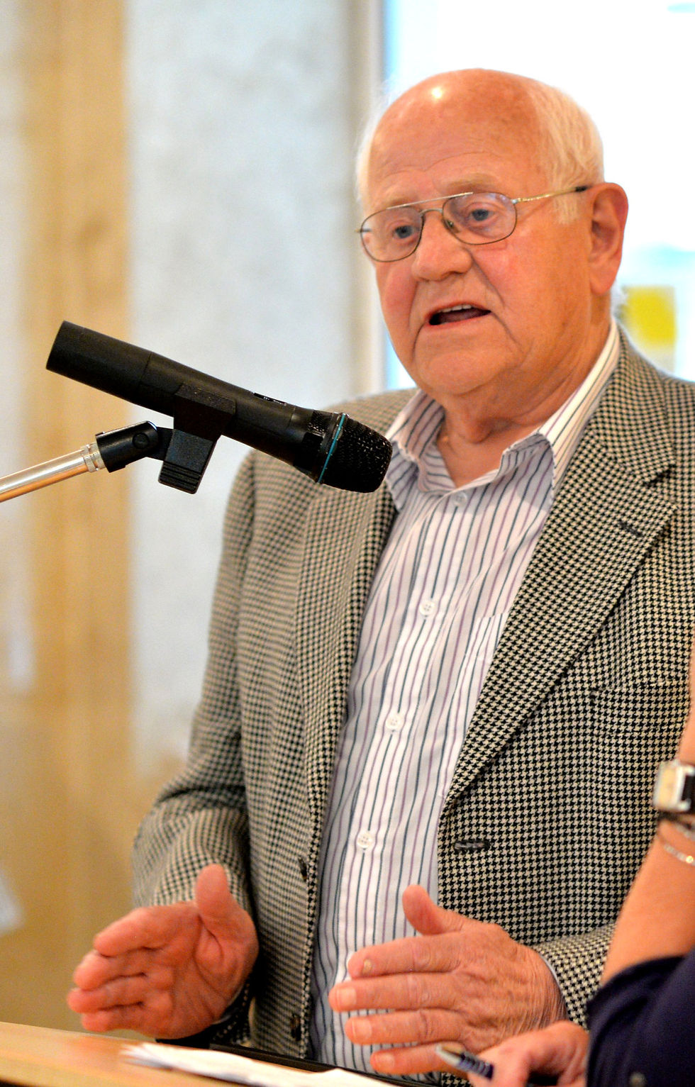 Vortrag von Hermann Kronemeyer bei einer Gedenkfeier zum Kriegsende in Nordhorn (2015). Schüsse in der Stille
