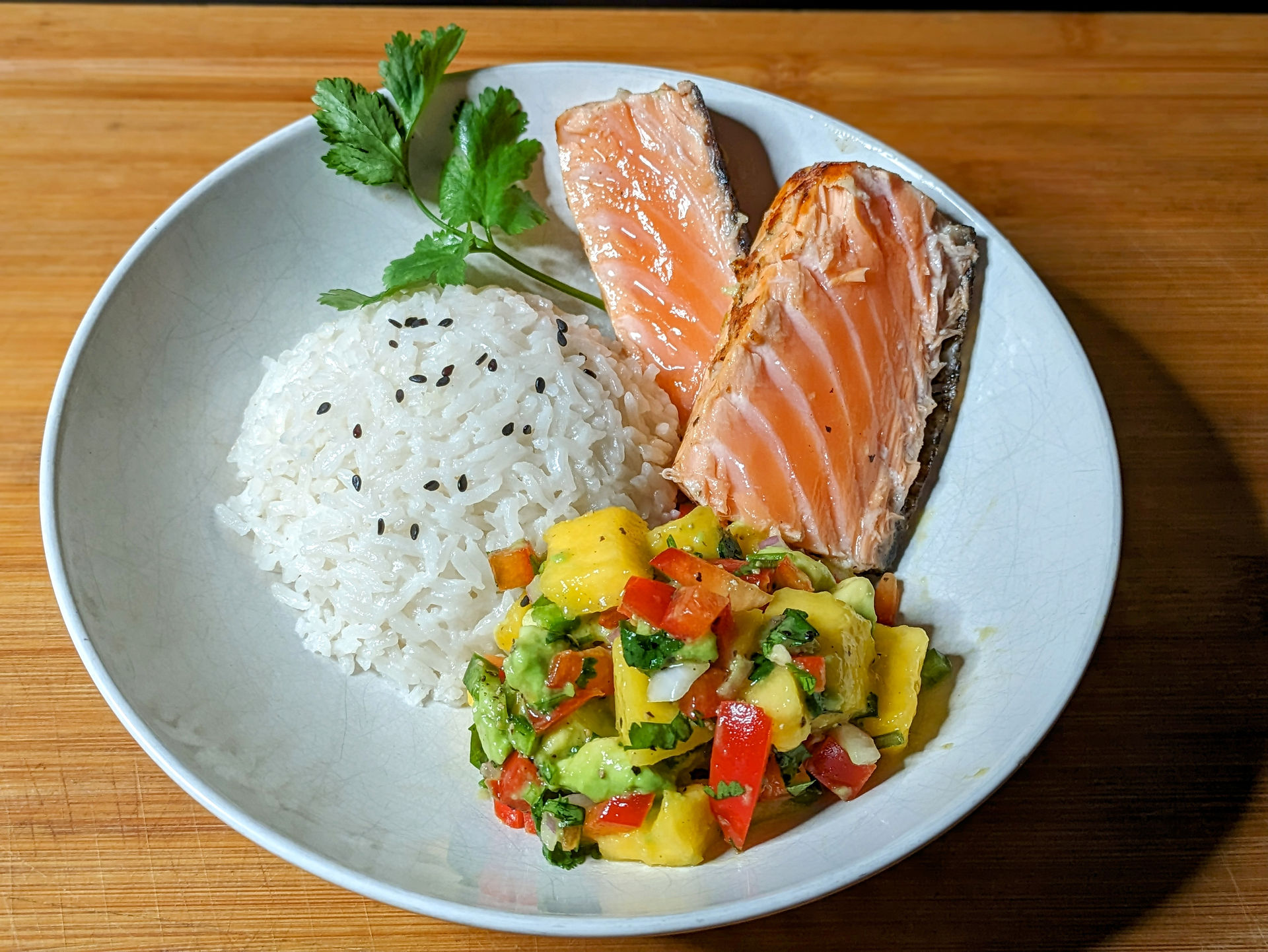 Salmon bowl