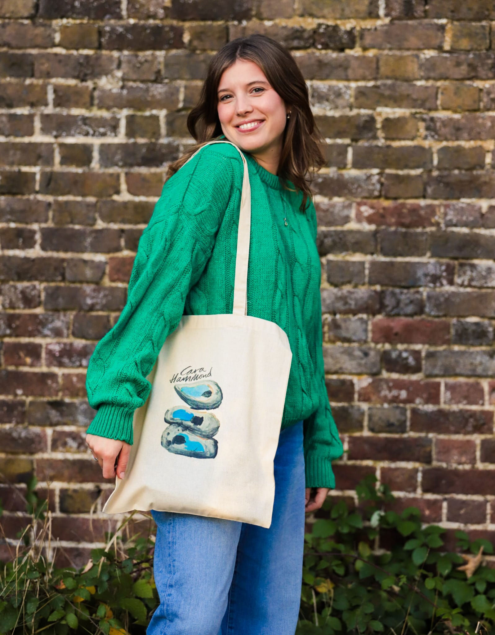 Shell Tote