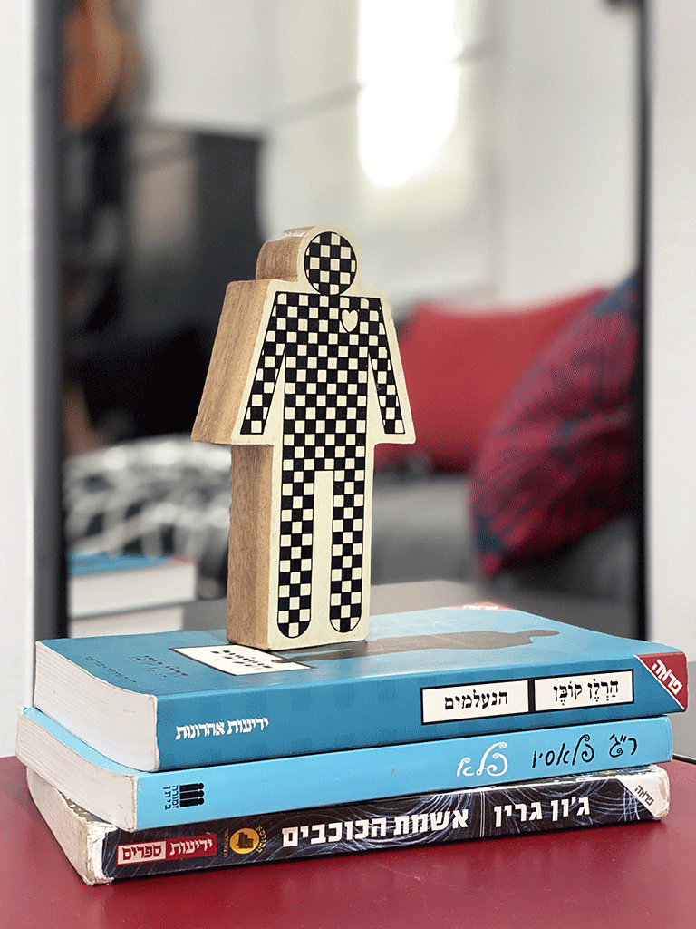 תמונות מפרויקט חדר נערה עם מוצרי VOX