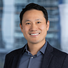 Jimmie Ye - Headshot_edited.jpg