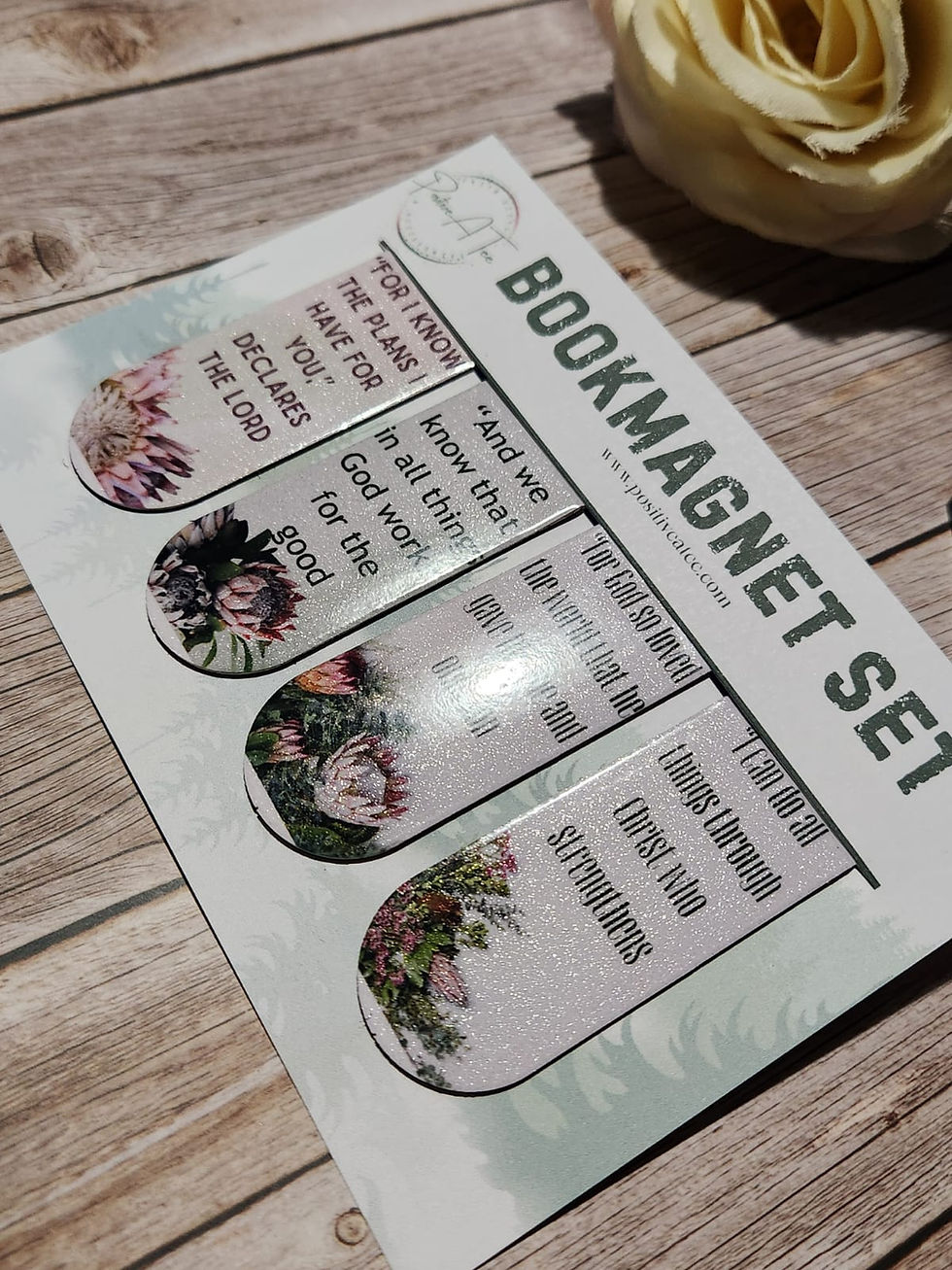 Thumbnail: Bookmagnet Set of 4 Protea