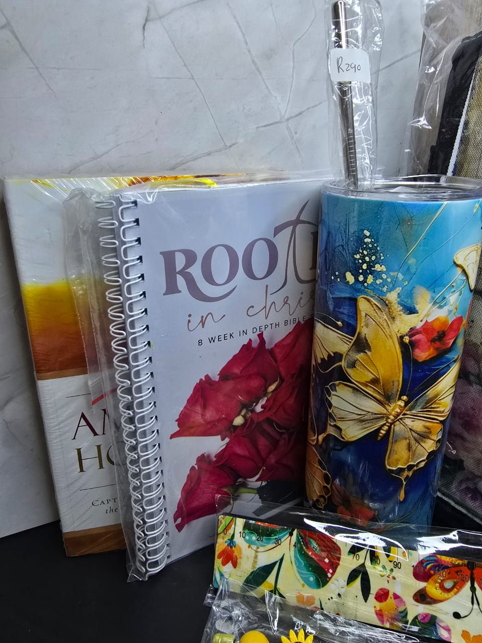 Thumbnail: Bible Study Combo Set 12 : Strength