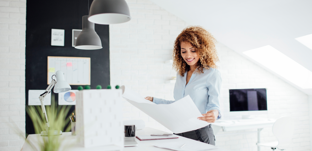 Should You Hire an Interior Designer? Why It Might Be Worth the Cost