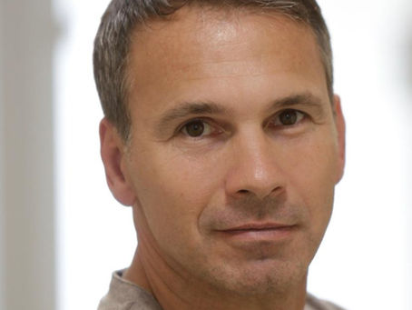 "Rejuvenecimiento de la Zona Periorbital" Hyalual