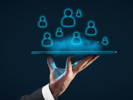 Wie du als Start-up erste Kunden gewinnst – der Praxis-Guide