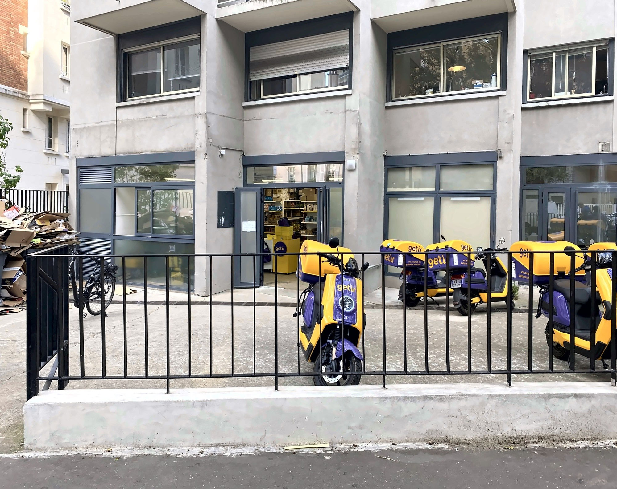 Getir Paris, 37 Rue de l'Amiral Mouchez, completed store, image 1