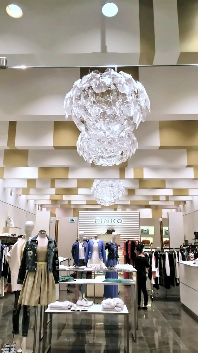 Pinko, Vnukovo Outlet, Moskou, opgeleverde winkel, afbeelding 4