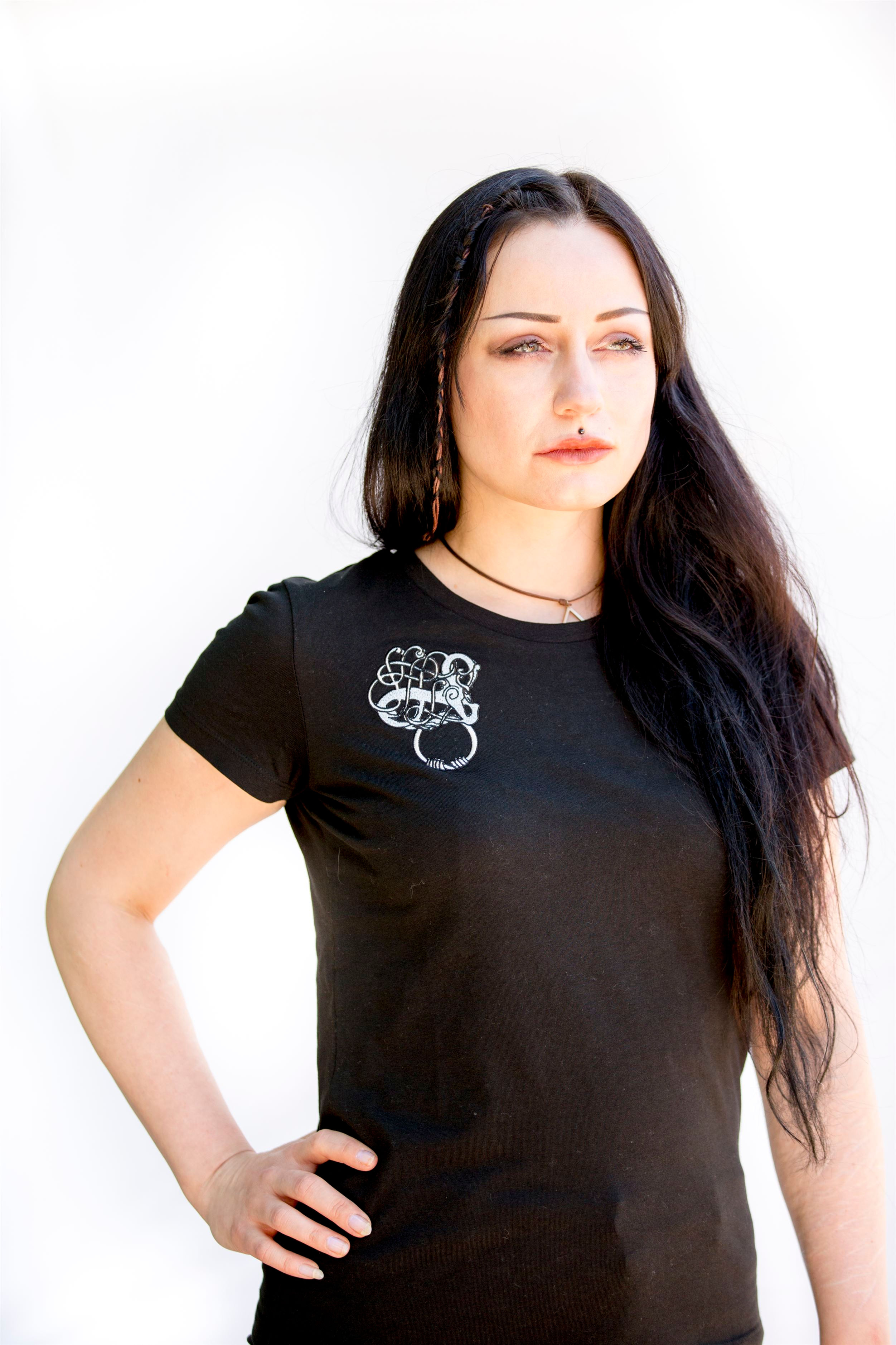 LINDHOLM HØJE - T-Shirt schwarz - Bio-Baumwolle