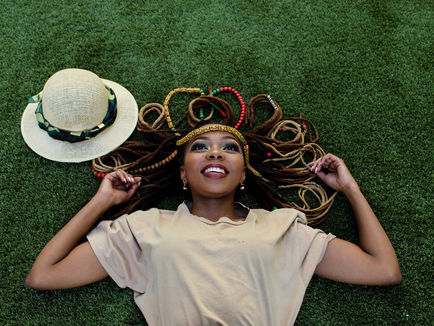 MUSINGS – The Expressions of A Feminine Soul (Title Piece)