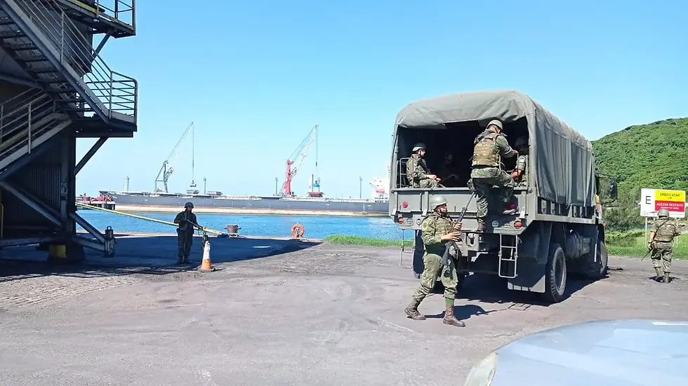 Porto de Imbituba recebe exercício de defesa naval conduzido pela Marinha do Brasil
