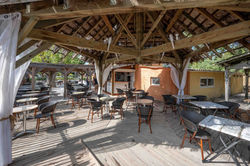 121-Camping-Occitanie-Beau-Rivage-Ciela-Village-Restaurant