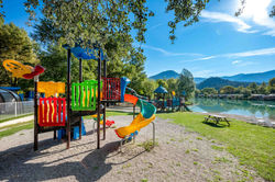 194-Camping-Drome-Lac-Bleu-Ciela-Aire-de-jeux