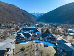 042_Luchon_Les_Balcons_des_Pyrenees_STRU_28_02_23_28_02_33_SAVIGNARD_72dpi