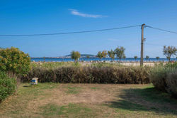 253-Camping-Occitanie-Beau-Rivage-Ciela-Village-Emplacement-Grand-Confort