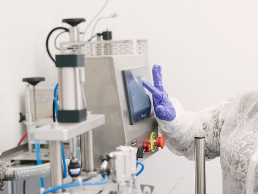 How Doctors and Med Spas Can Create Their Own Skincare Formulas