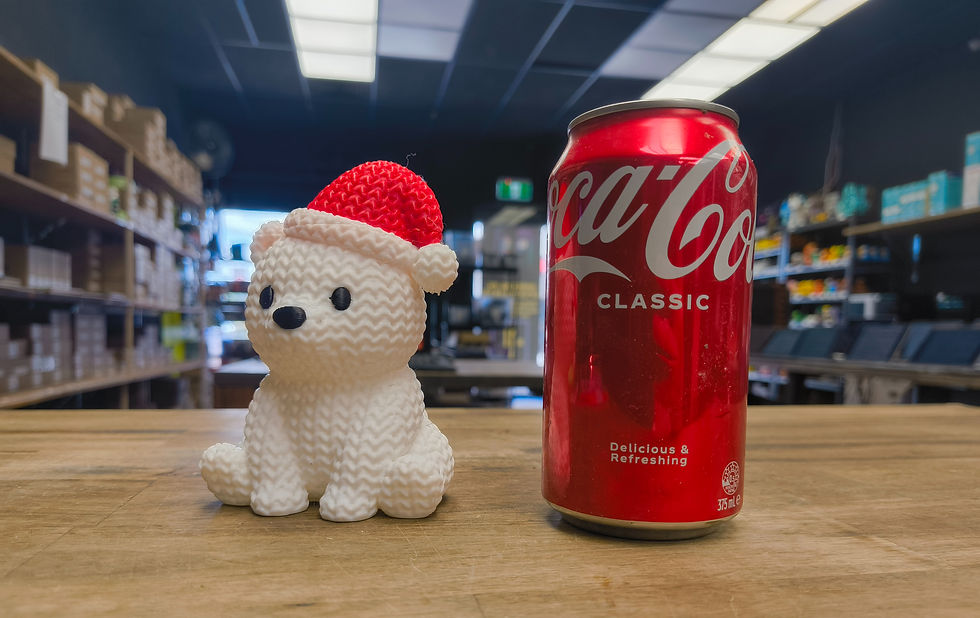 Thumbnail: Knitted polar bear