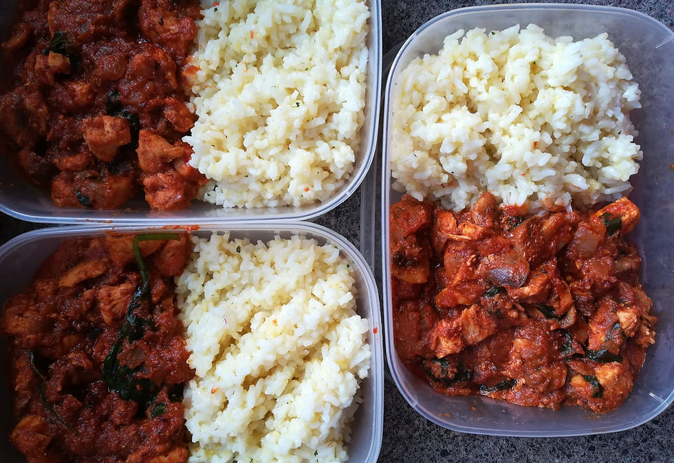 Tuupperware with meal-prepped meals