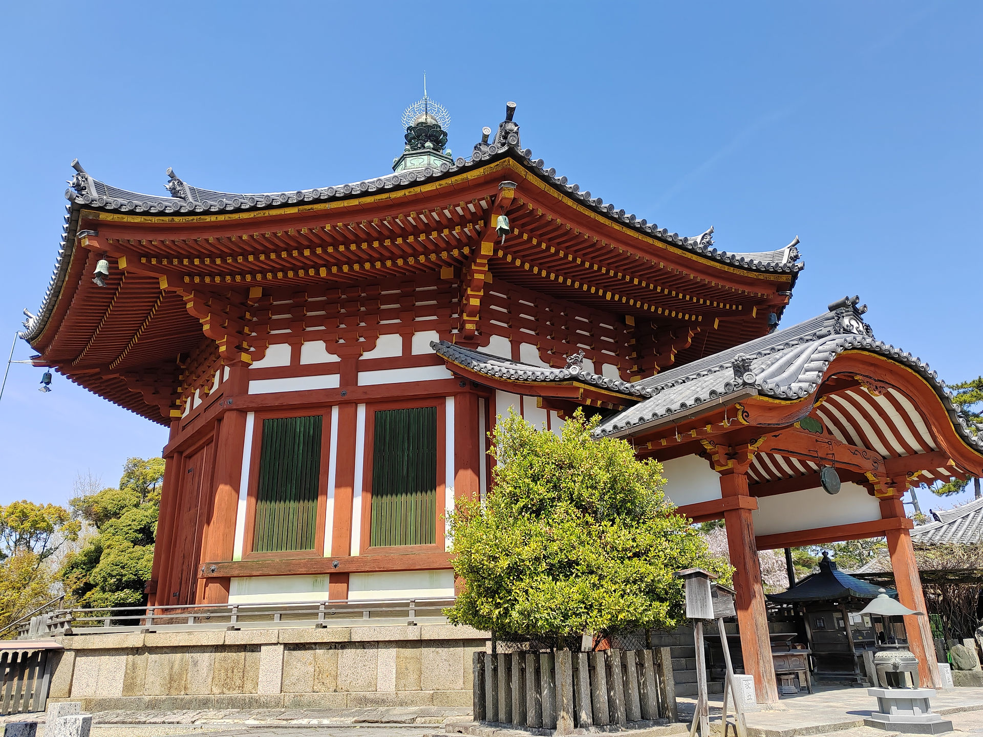 Kofuki-ji Nan'endo - the Southern Round Hall