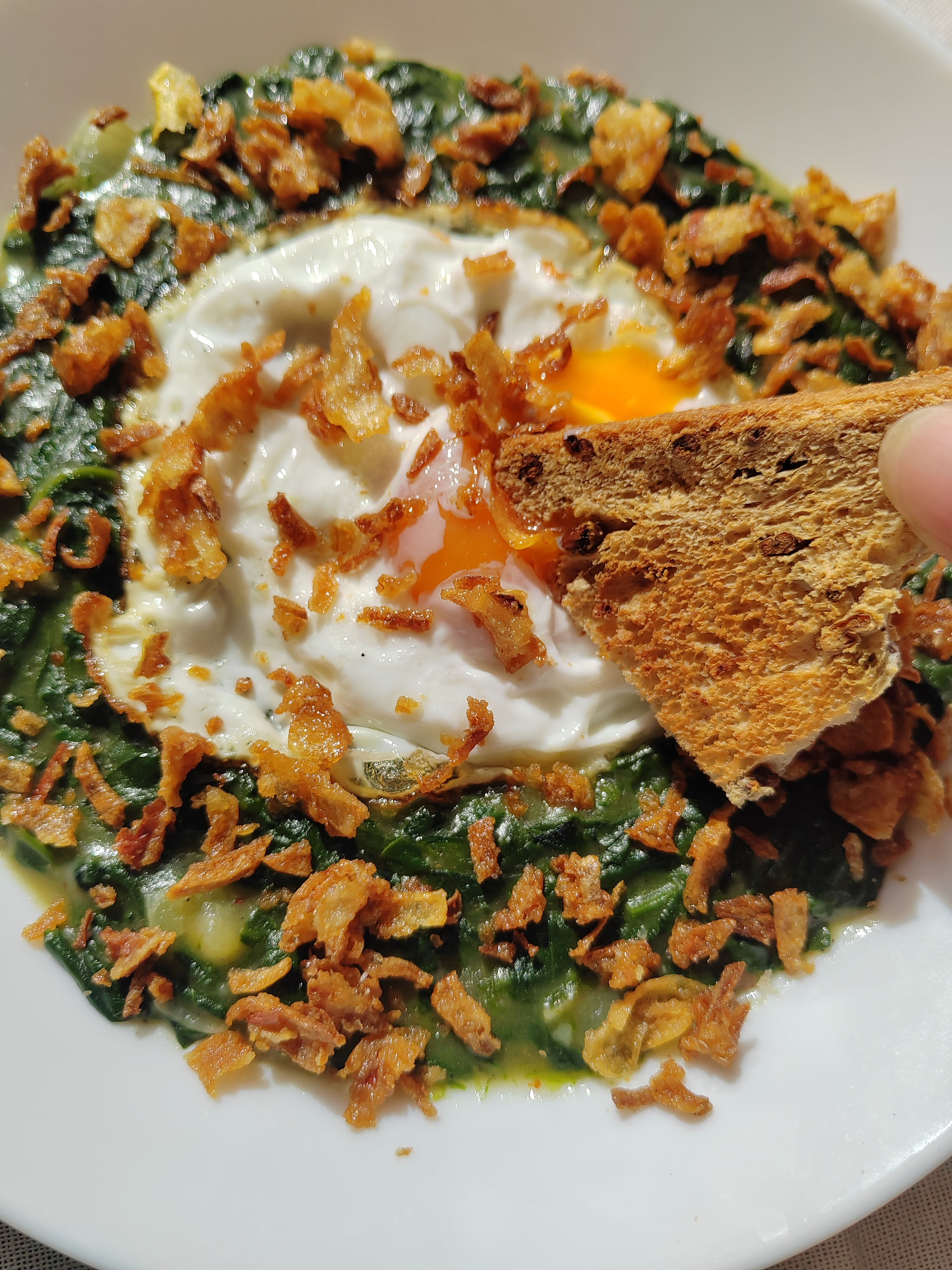 Creamed Spinach with Fried Eggs and Crispy Fried Onions