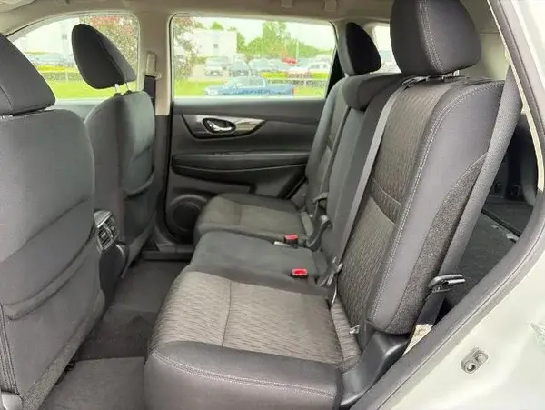 Thumbnail: NISSAN ROGUE 2018