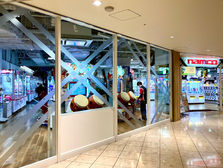 Neon-lit arcade in Namba, Osaka, near Sennichimae’s alleys—buzzing with claw machines, purikura booths, and retro games like Tekken, drawing locals, students, and tourists into Kansai’s vibrant late-night gaming scene just minutes from Dotonbori.