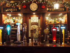 Vibrant Hiroshima thematic bars with rock and tropical vibes in Nagarekawa and Naka Ward. Perfect for tourists post-Hiroshima Castle or Shukkeien, these immersive spots blend Japan’s playful energy with creative drinks, capturing Hiroshima’s lively nightlife in every adventurous Japan travel sip.