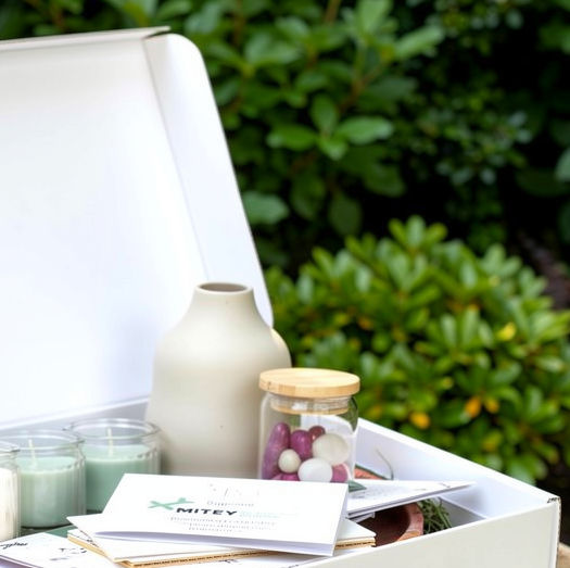 Thumbnail: Gift Box with Marble tray in Burnt Travertine