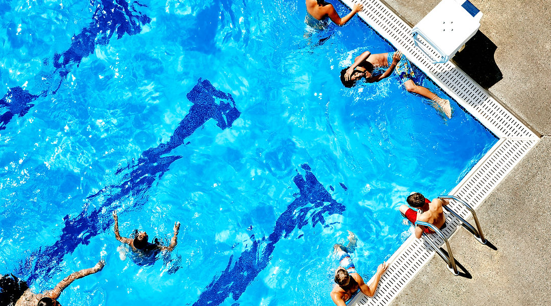 Bowview Outdoor Pool photo 1