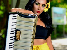 Programação gratuita no Pelourinho: samba, MPB e lançamento de livro animam o fim de semana cultural em Salvador: diversidade artística para todos os públicos.