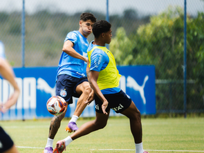 Elenco tricolor realizou atividades táticas, competitivas e físicas antes do duelo contra o Galícia pelo Campeonato Baiano.