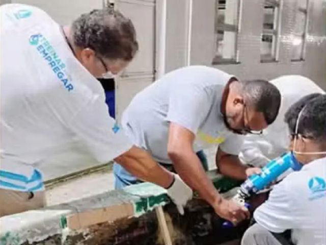 Projeto "Trilha Náutica" abre inscrições para 100 vagas de cursos técnicos em mecânica, fibra de vidro, soldagem e mais para fortalecer a Economia Azul.