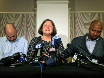 Former NFL Players Navigate the Waiting Game and Setbacks in the NFL Concussion Settlement