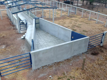 Conventional Corral C25-5 ~ Precast, prestressed and self-compacting ~ Itabira Corrals