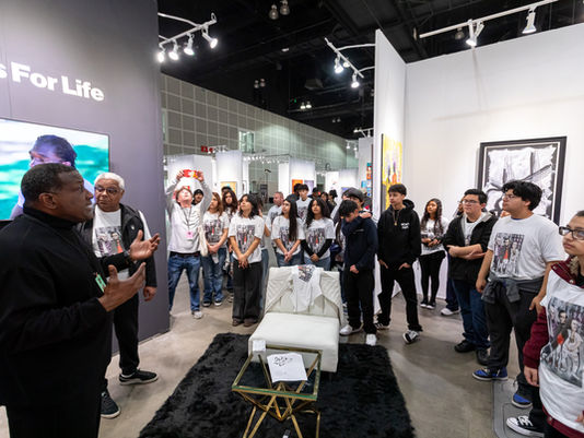 How Student Art Programs Build Confidence