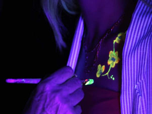 Maquillage fluo et coachella à Tours et Indre-et-Loire