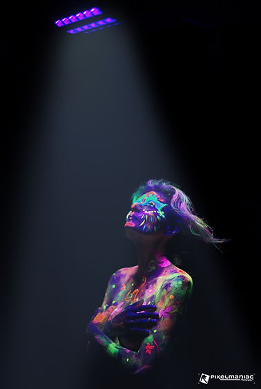 maquillage fluo à tours