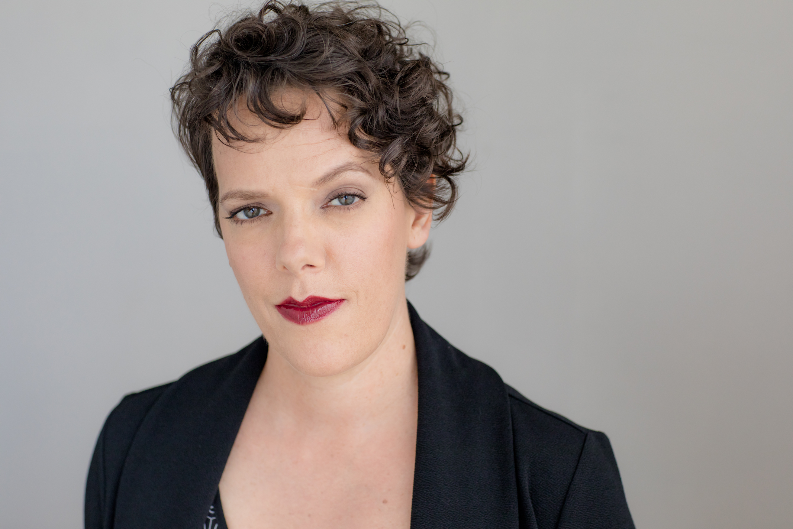 Amanda Bruton Headshot_4_Small