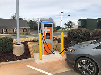 DC w car plugged in.jpeg