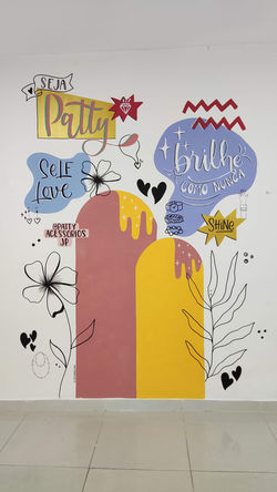 Cenário instagramável para loja de acessórios