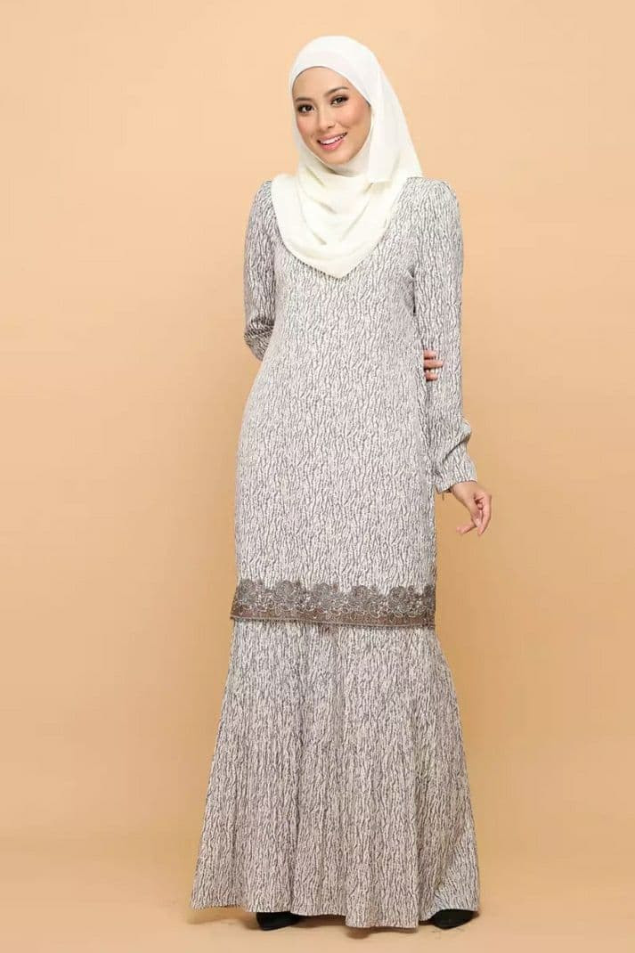 Baju Kurung Moela