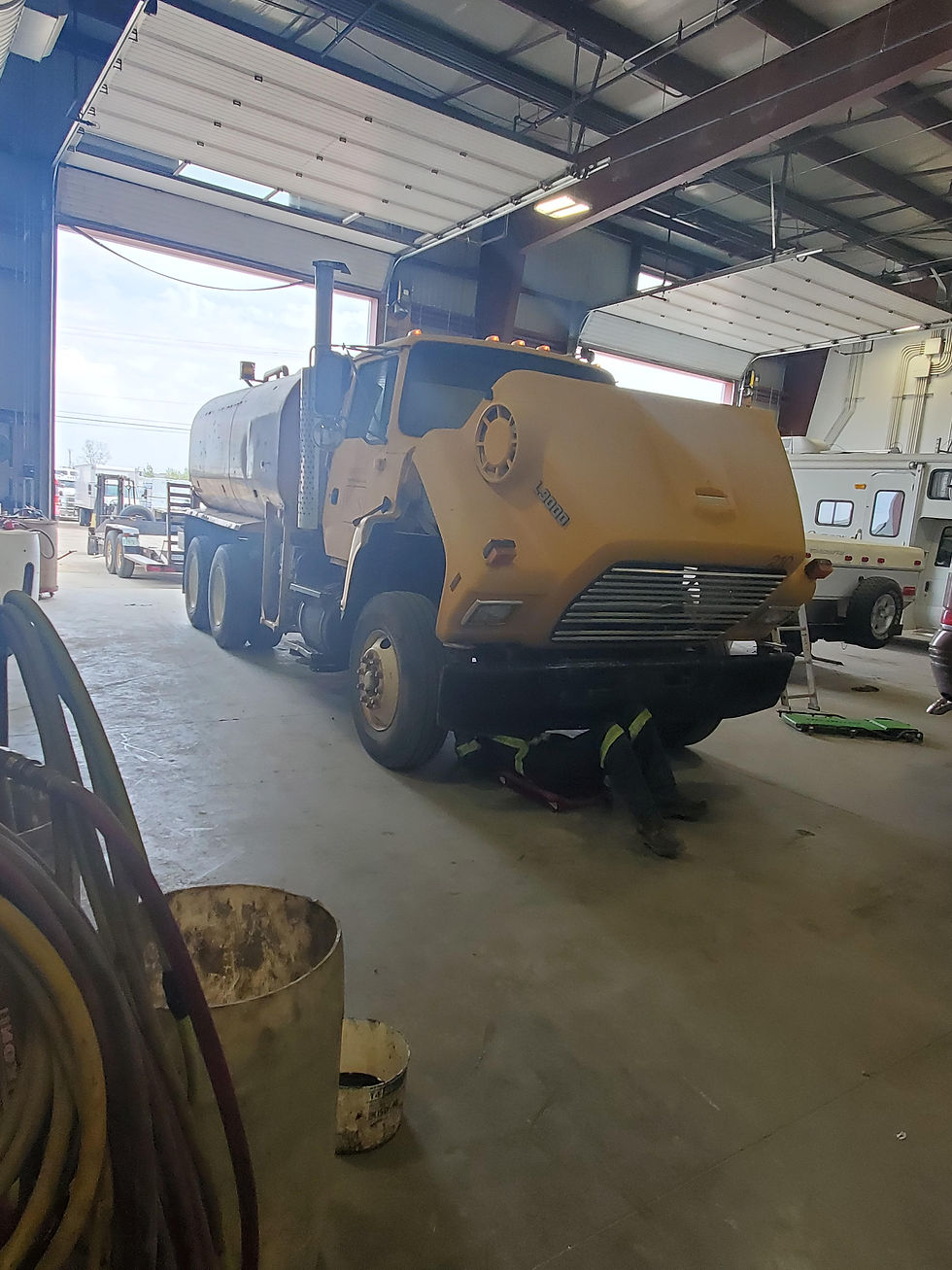 Fleet Maintenance in Saskatoon - Keep Your Trucks Running & Downtime Low