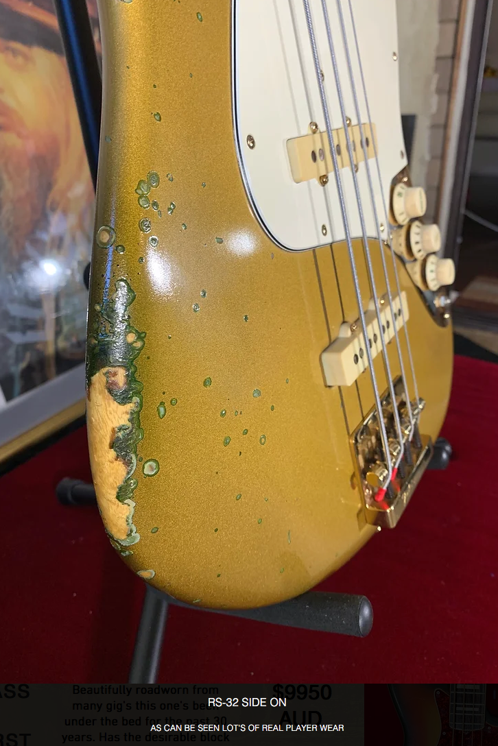 Thumbnail: FENDER JAZZ BASS RARE GOLD 1982