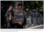En medio de consignas y carteles, algunas protestas han acusado al Mundial de ser telón para ocultar la crisis de inseguridad, las desapariciones y el desplazamiento de comerciantes en el país