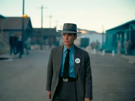 Oppenheimer: se é para ver, que seja no cinema