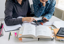 Cronograma y finalización de trimestre.