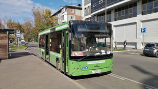 イルクーツク日本人墓地にバスで行く