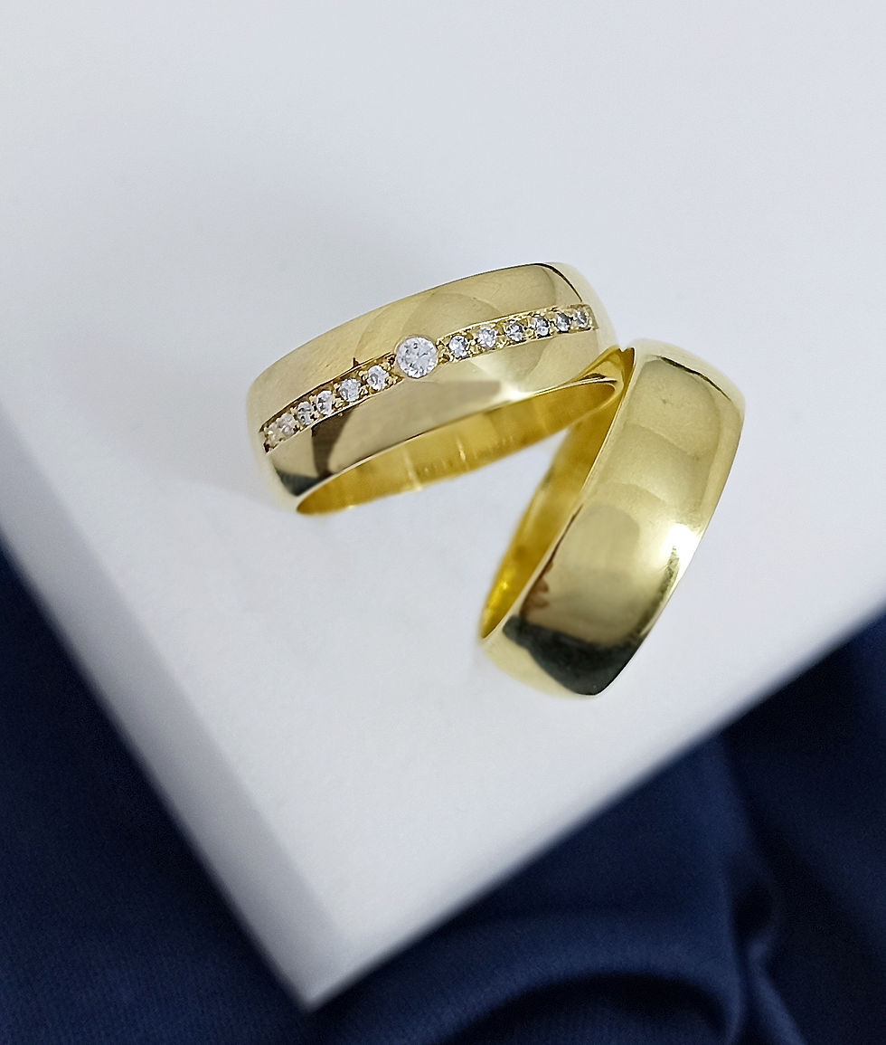 Miniatura: Par de aliança em Ouro 18k